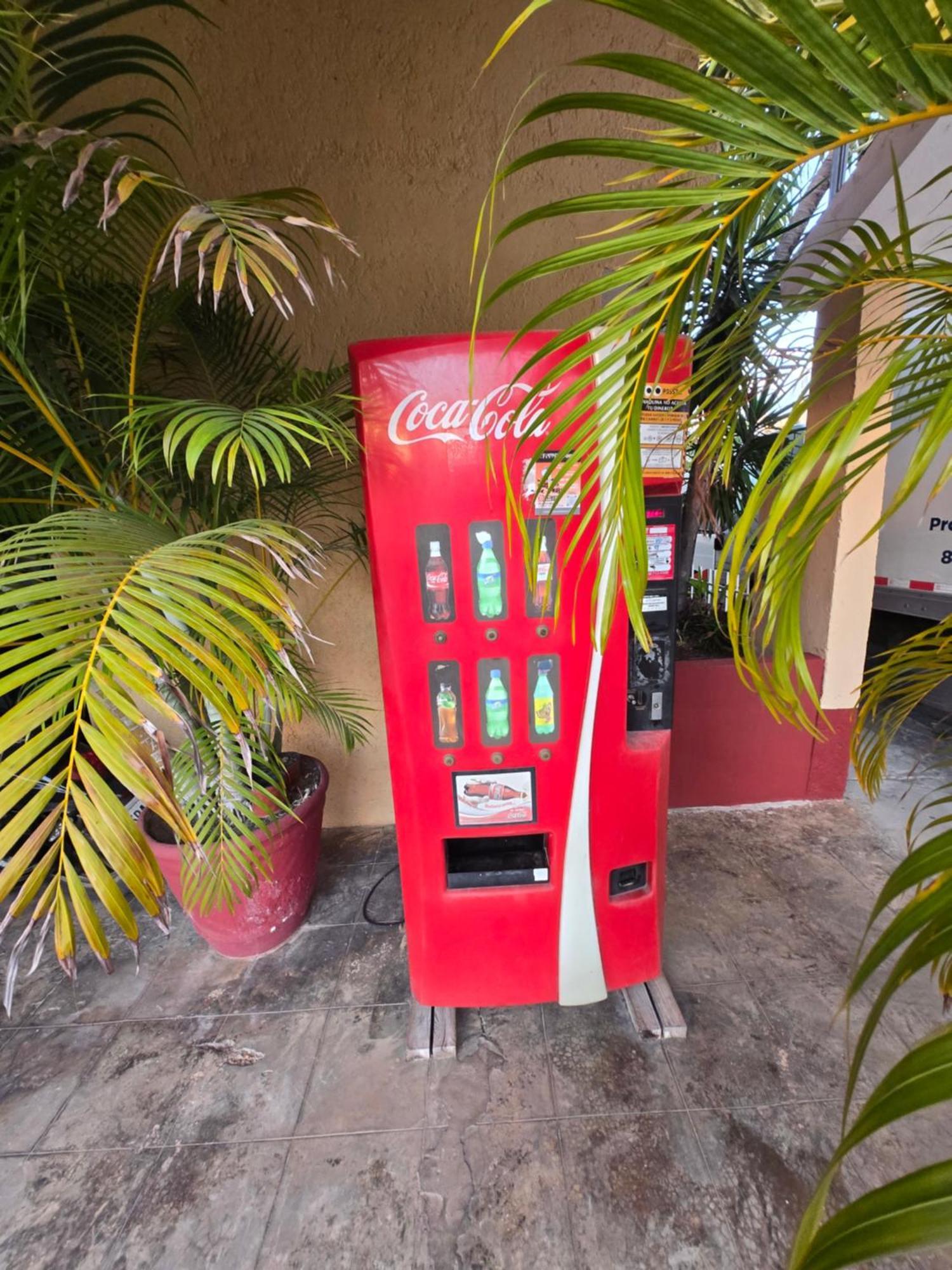 Hotel Posada Marcas Cancún Exterior foto